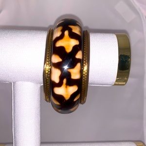 Vintage brass polished wooden animal print bangle